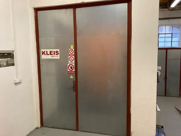 Pronájem skladu, Brno, Valchařská, 158 m2