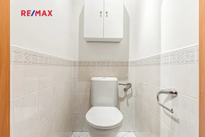 Pronájem bytu 2+kk, Praha - Vysočany, Podkovářská, 54 m2