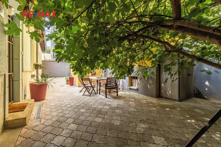 Prodej bytu 2+1, Praha - Karlín, Pernerova, 60 m2