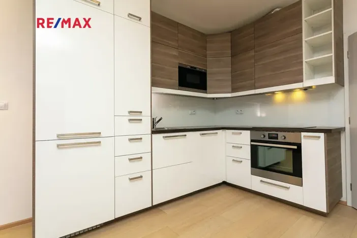 Pronájem bytu 3+kk, Praha - Hlubočepy, Devonská, 65 m2