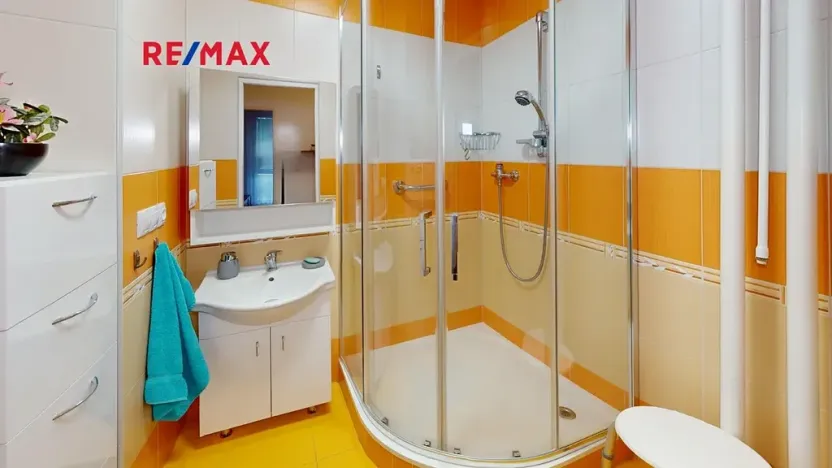 Prodej bytu 3+1, Pardubice, Bělehradská, 63 m2