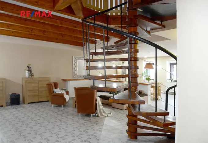 Prodej rodinného domu, Volary, K. V. Raise, 392 m2