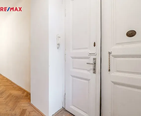 Prodej bytu 2+kk, Praha - Smíchov, Kováků, 37 m2