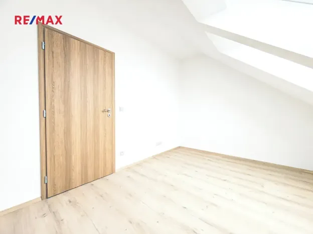 Prodej bytu 4+1, Černilov, 130 m2