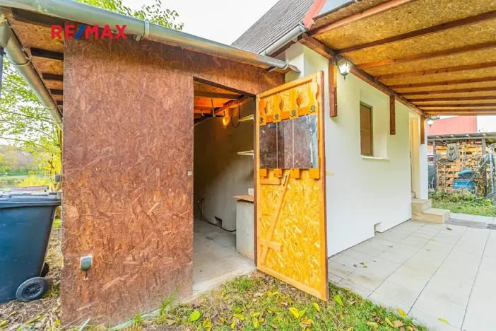 Prodej chaty, Roztoky, 60 m2