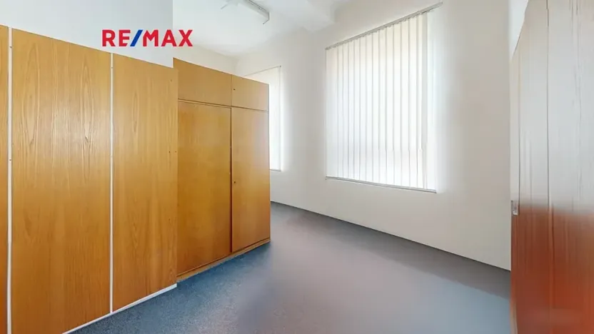 Prodej kanceláře, Svitavy, 800 m2
