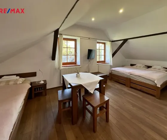 Prodej ubytování, Holetín, 800 m2