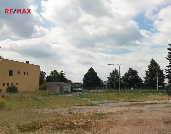 Prodej komerčního pozemku, Přelouč, 15134 m2