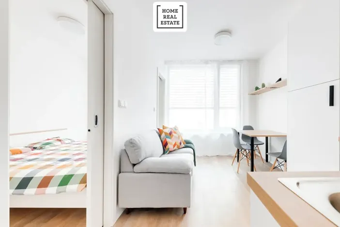 Prodej bytu 2+kk, Praha - Smíchov, Plzeňská, 27 m2