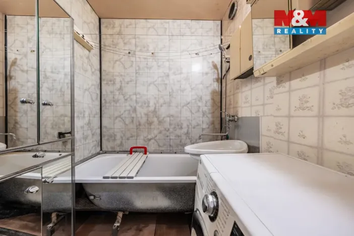 Prodej bytu 3+1, Jirkov, Alešova, 85 m2