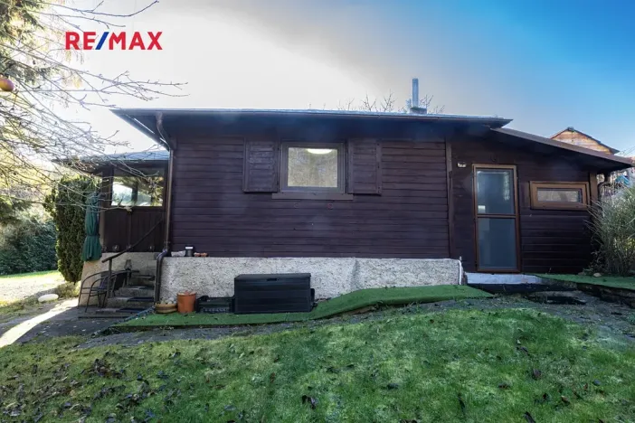 Prodej pozemku pro bydlení, Vonoklasy, 2025 m2