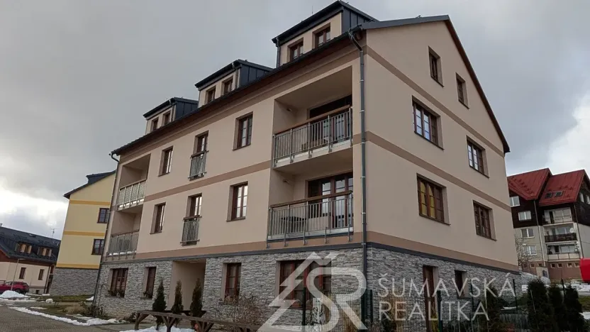 Prodej bytu 2+kk, Kašperské Hory, Lesní, 47 m2