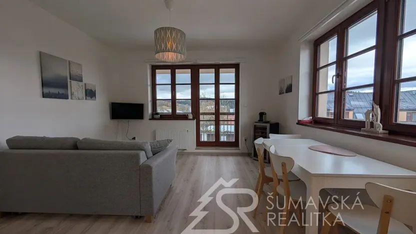 Prodej bytu 2+kk, Kašperské Hory, Lesní, 47 m2