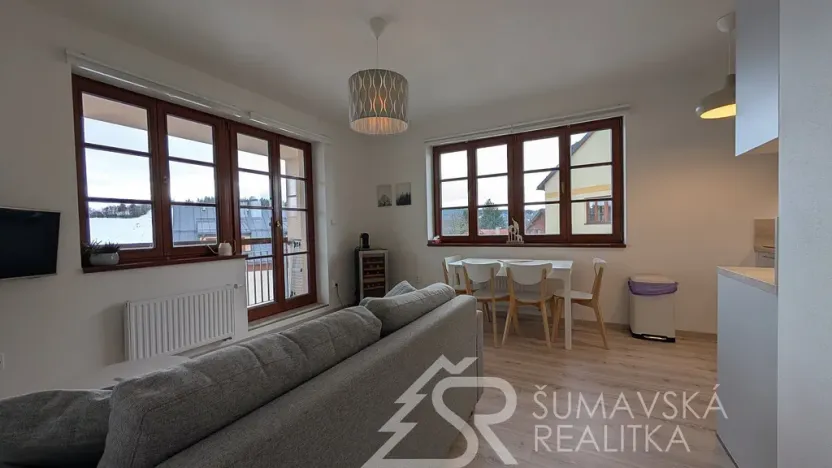 Prodej bytu 2+kk, Kašperské Hory, Lesní, 47 m2