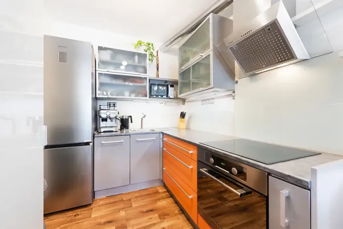 Pronájem bytu 2+kk, Praha - Libeň, Přádova, 60 m2