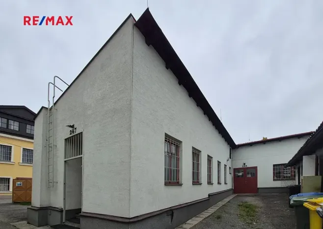 Pronájem obchodního prostoru, Polička, Tylova, 90 m2