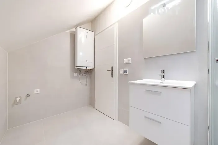 Prodej bytu 1+kk, Praha - Zbraslav, Elišky Přemyslovny, 45 m2