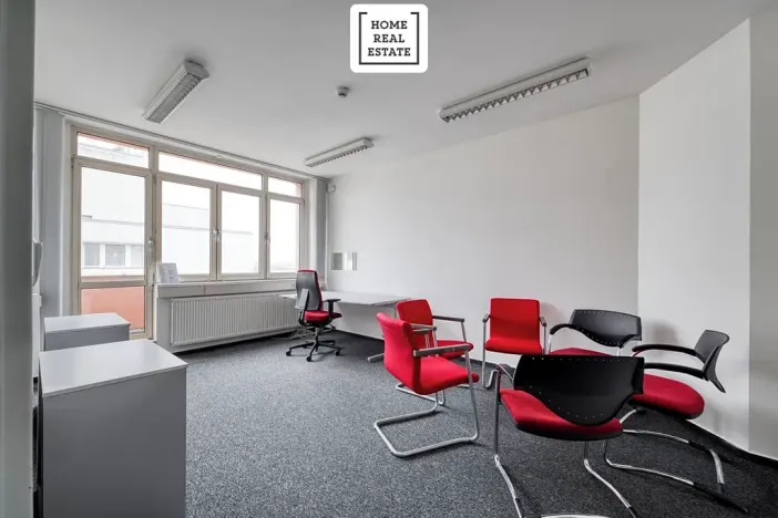 Pronájem kanceláře, Kolín, Rubešova, 634 m2