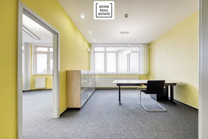 Pronájem kanceláře, Kolín, Rubešova, 634 m2