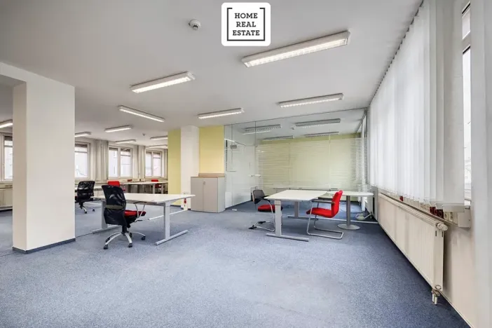 Pronájem kanceláře, Kolín, Rubešova, 634 m2