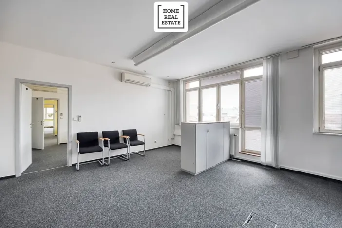 Pronájem kanceláře, Kolín, Rubešova, 634 m2