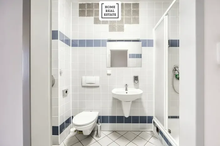 Pronájem kanceláře, Kolín, Rubešova, 378 m2