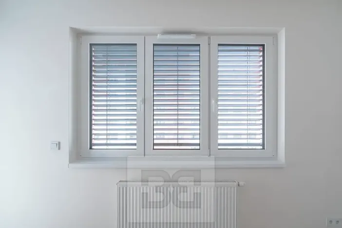 Pronájem bytu 2+kk, Praha - Hlubočepy, Fabiánové, 42 m2