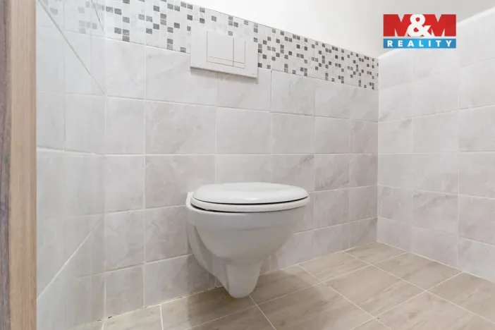 Prodej rodinného domu, Libá, 127 m2