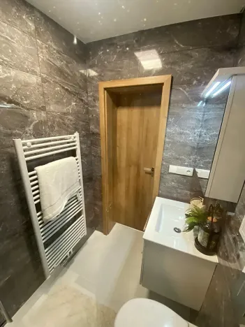 Pronájem bytu 1+kk, Zlín, Štefánikova, 30 m2