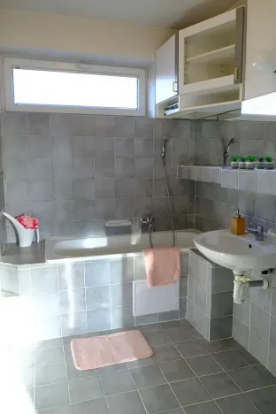 Prodej bytu 3+1, Uherský Brod, Vlčnovská, 87 m2