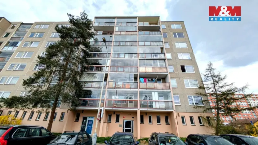 Pronájem bytu 1+kk, Praha - Troja, Svídnická, 28 m2