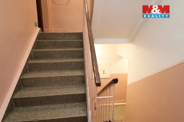 Pronájem bytu 2+1, Ostrov, Tylova, 68 m2