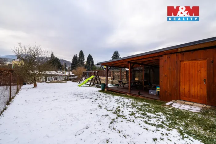 Prodej obchodního prostoru, Hejnice, 220 m2