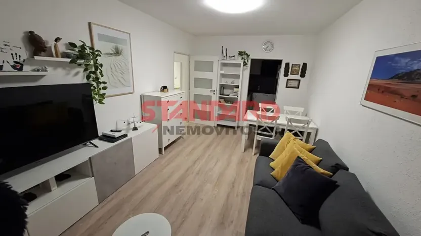 Pronájem bytu 2+kk, Praha - Řepy, Šimonova, 43 m2