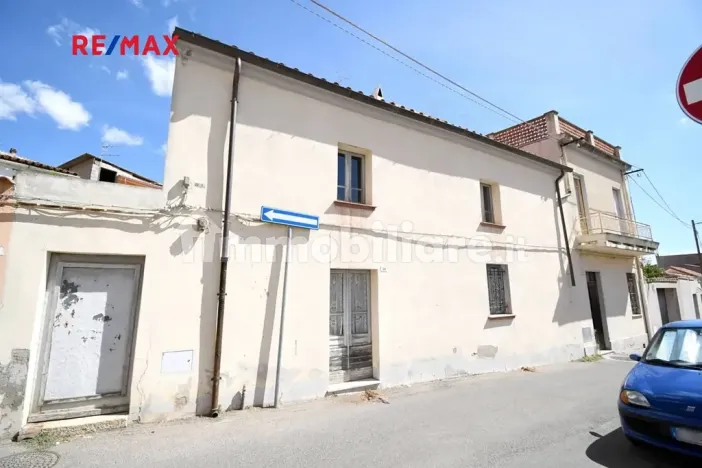 Prodej rodinného domu, Guspini, Itálie, 280 m2