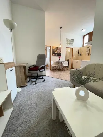 Prodej bytu 2+kk, Jablonec nad Nisou, Jungmannova, 32 m2