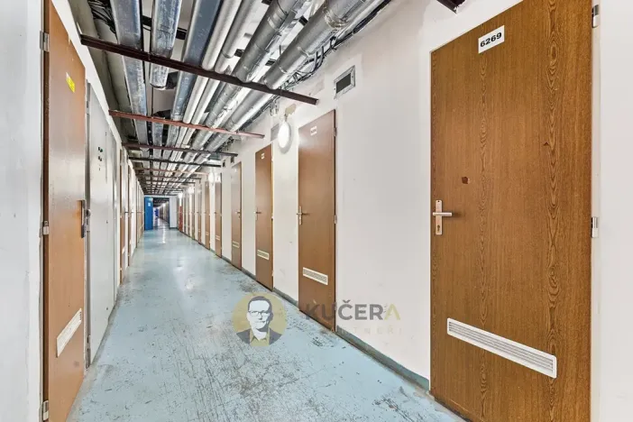 Prodej bytu 2+kk, Praha - Troja, Hnězdenská, 46 m2