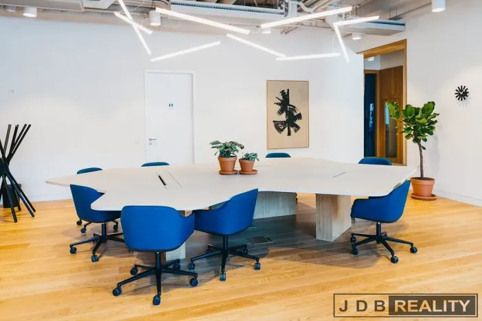 Pronájem kanceláře, Praha - Smíchov, Plzeňská, 120 m2