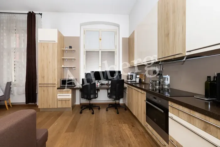 Pronájem bytu 2+kk, Praha - Smíchov, Staropramenná, 65 m2