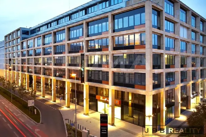 Pronájem kanceláře, Praha - Karlín, Rohanské nábřeží, 15 m2