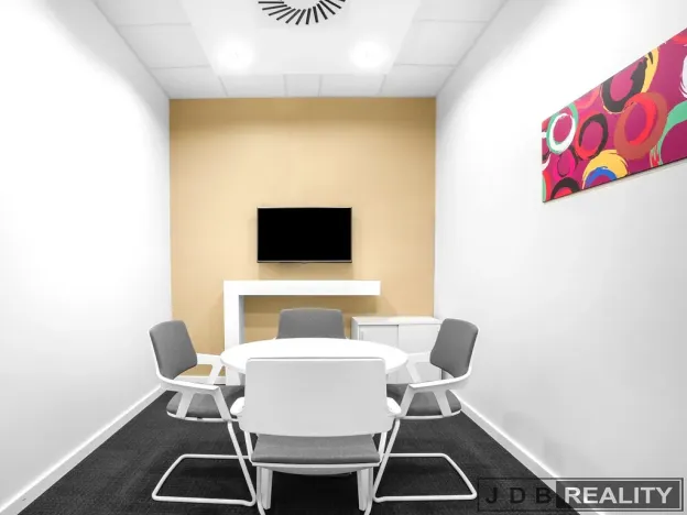 Pronájem kanceláře, Praha - Nové Město, náměstí I. P. Pavlova, 110 m2