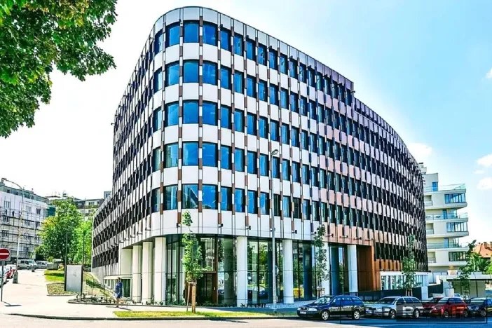 Pronájem kanceláře, Praha - Nusle, Lomnického, 120 m2