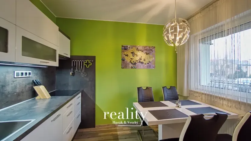 Pronájem bytu 1+1, Znojmo, Hlavní, 48 m2