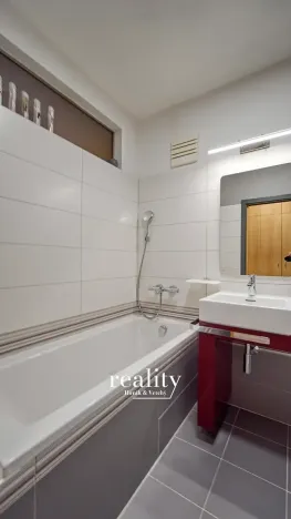 Pronájem bytu 1+1, Znojmo, Hlavní, 48 m2