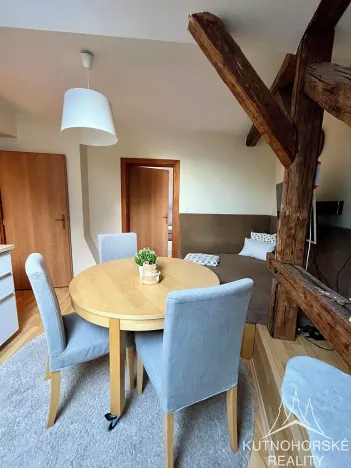Pronájem bytu 2+kk, Kutná Hora, Husova, 53 m2