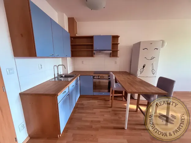 Prodej bytu 1+kk, Praha - Řeporyje, Wiesenthalova, 38 m2