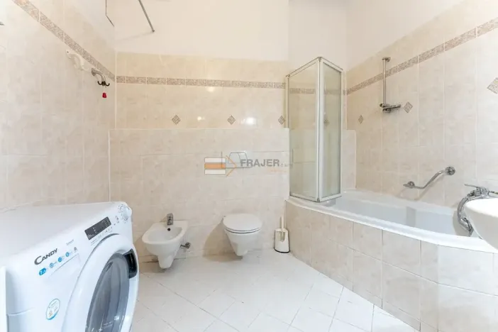 Prodej bytu 4+1, Praha - Dejvice, Kafkova, 127 m2