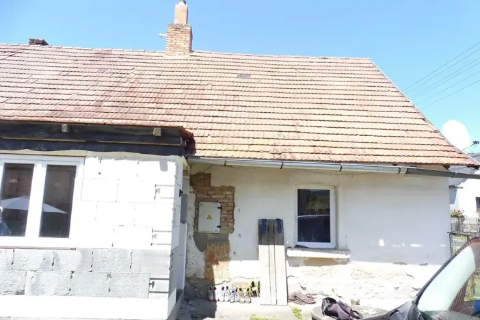 Prodej podílu rodinného domu, Neurazy, 110 m2