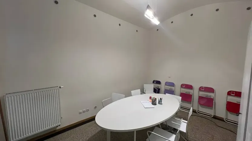 Pronájem obchodního prostoru, Praha - Vyšehrad, Neklanova, 60 m2