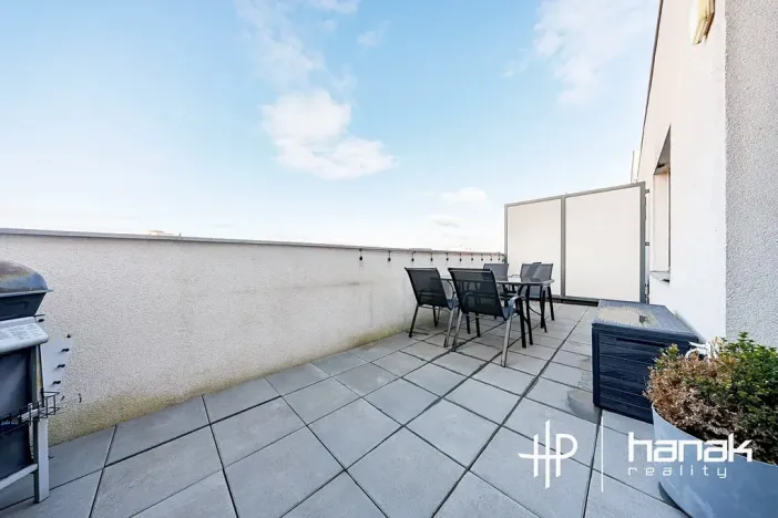 Pronájem bytu 2+kk, Olomouc, Wolkerova, 61 m2